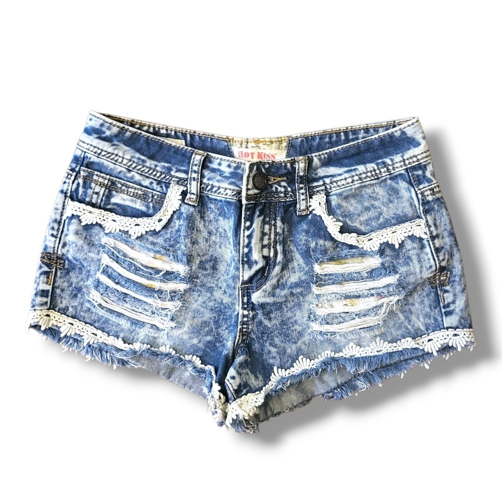 Hot Kiss Womens CiCi Acid Wash Lace Trim Distressed Denim Shorts Size 1